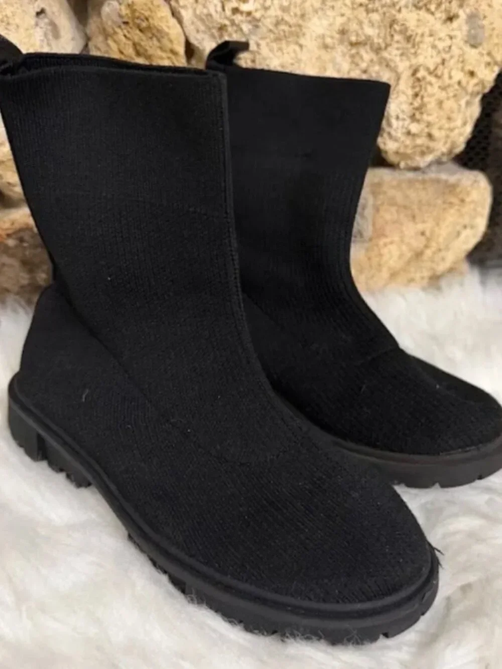 Black Knit Sock Boots Chunky Lug Sole Pull-On Ankle Boots Size 31